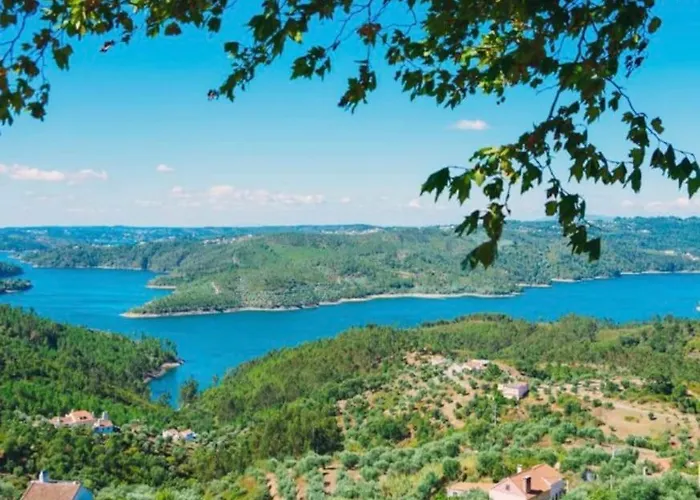 別荘 A Casa Da Lua